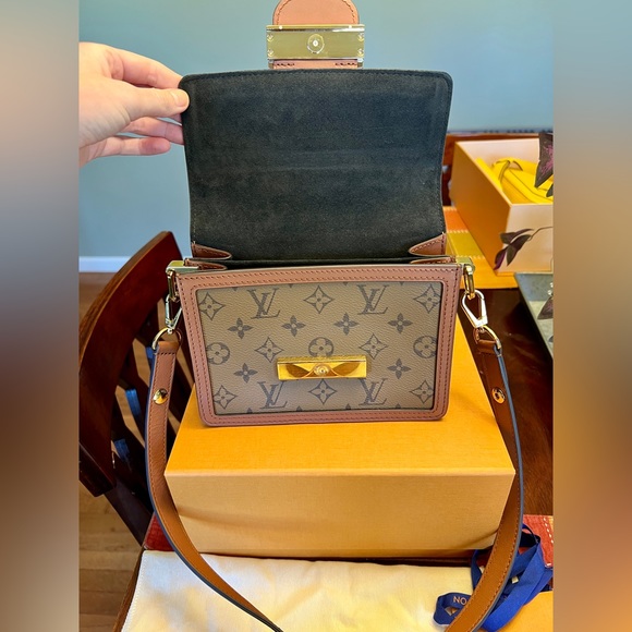 Louis Vuitton Dauphine Mini Monogram Reverse - Picture 7 of 10